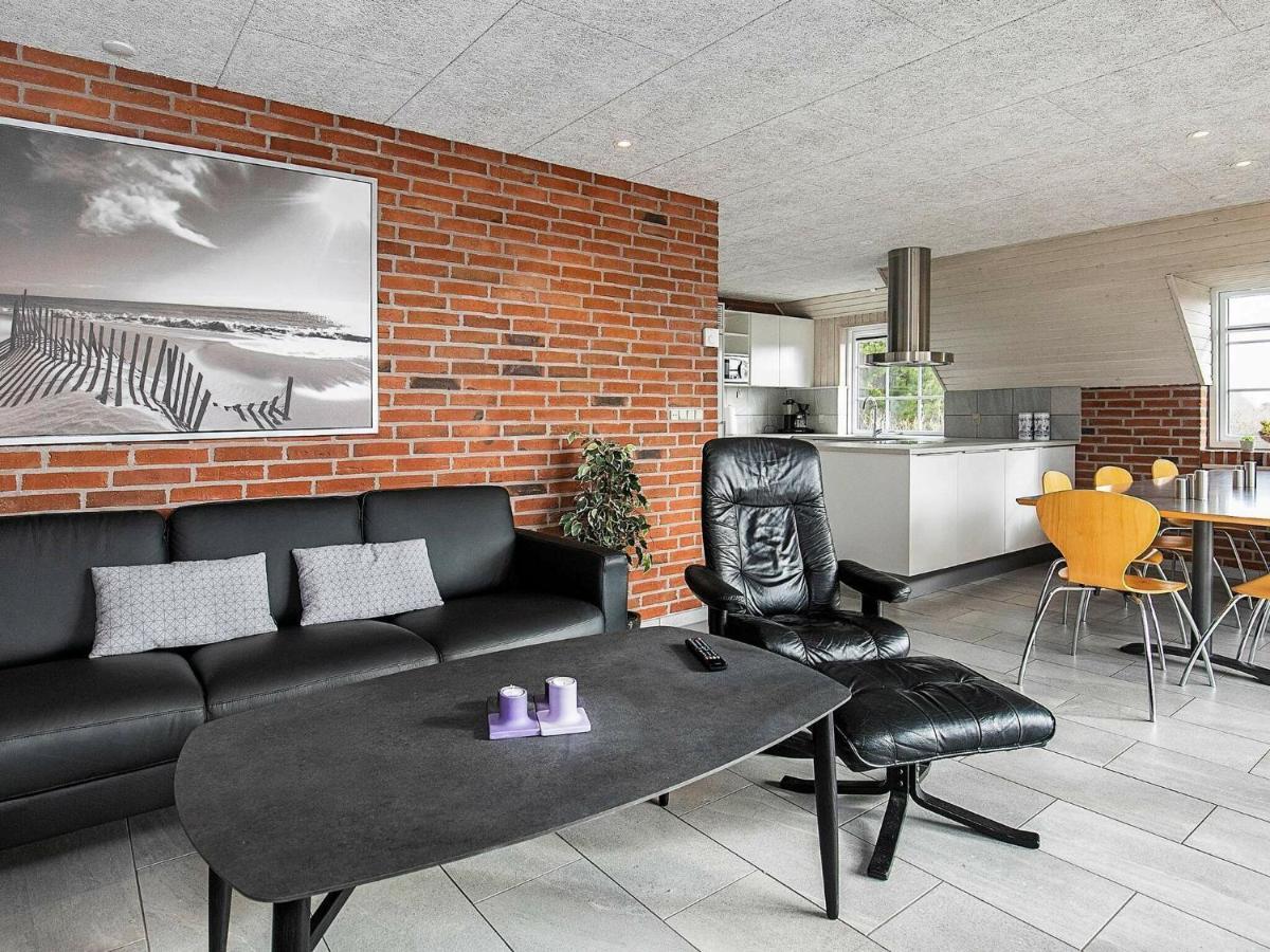 12 Person Holiday Home In Ringk Bing Ringkøbing Exteriör bild